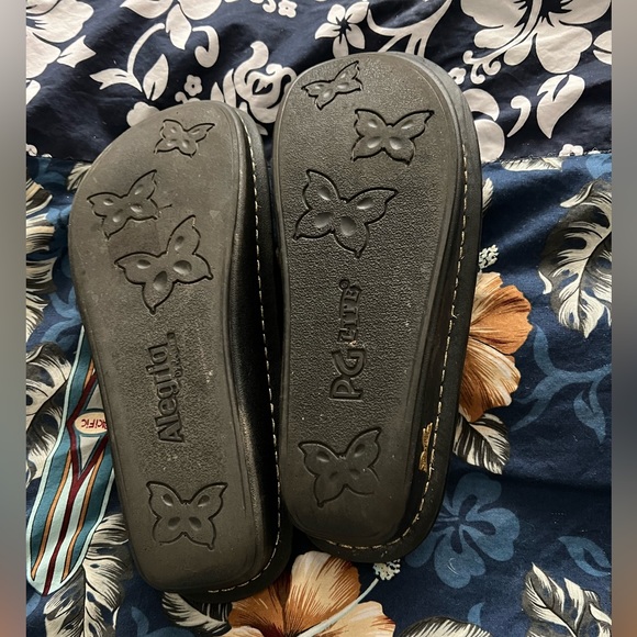 Alegria Classic Patent Leather Mary Jane T-Strap Mules Clogs SZ 38 7-7.5 - Picture 6 of 10